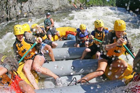 Discover the Magic Falks River: A World-Class White Water Rafting Destination